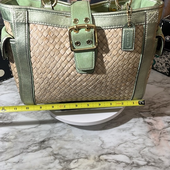 Coach Ltd Ed Natural Straw Seafoam Suede/Leather Buckle Closure Tote Bag In GUC - Picture 9 of 16